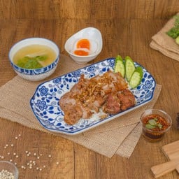 ข้าวราดหมู 3 อย่าง(เลือกได้)