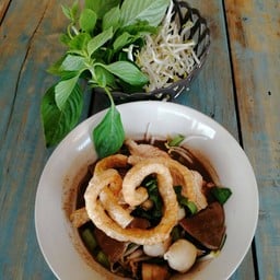 ก๋วยเตี๋ยวเรือ atบ้านสวน