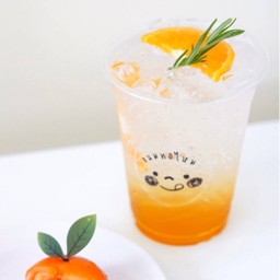 ยูสุ สแปลซ