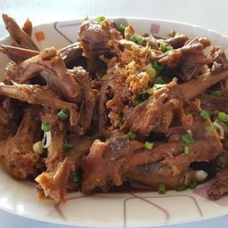 ขาเป็ดตุ๋น