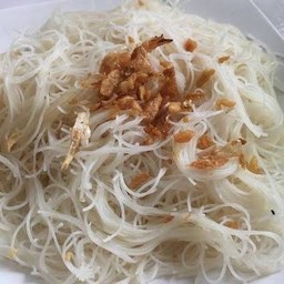 เส้นหมี่ ลวก