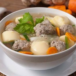 แกงจืดเต้าหู้หมูสับ