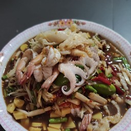 ส้มตำเต้ยครกแตก
