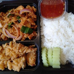 เชตข้าวยำไก่แซ่บ + ไก่ทอดกรอบ