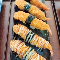 ซูชิกุ้งทอดราดมายองเนส
