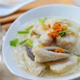 ข้าวต้มปลา
