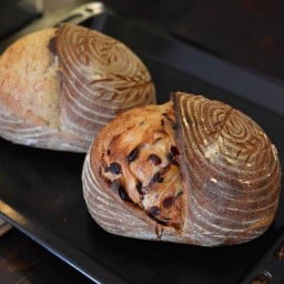 Samran Handcraft Bread & Coffee แม้นรำลึก