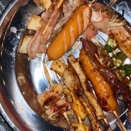 ข้าวหน้าไก่ทอดจุใจ บังหลัด ตลาดมณีรัตน์