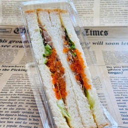 แซนวิชทูน่าไข่กุ้ง