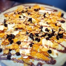 กล้วย-คอนเฟลก-เม็ดมะม่วง-ลูกเกด