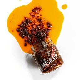 ซอสน้ำมันพริก spice up