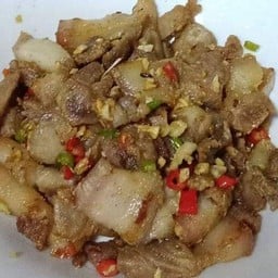 ข้าวหมูผัดพริกเกลือ