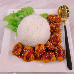 ข้าวไก่กรอบซอสเกาหลี
