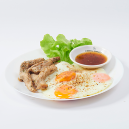 ไข่ดาวไร้มัน 3 ฟอง เพิ่มอกไก่ 570 kcal