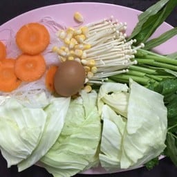 ผักรวม หมูกระทะ