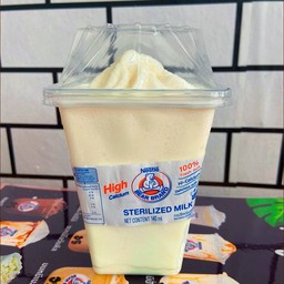 นมหมีนมสดปั่น