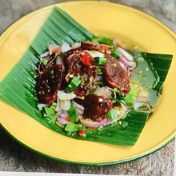 ยำกุนเชียงทอด