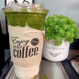 มัชฉะลาเต้เย็น