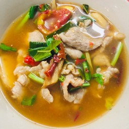 ต้มแซ่บหมู