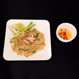 ข้าวผัดปูหัวโค้ง