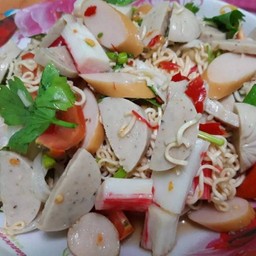 ยำมาม่ารวมมิตร