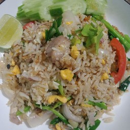ข้าวผัดรถไฟ
