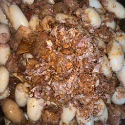 หมึกยัดไส้หมูสับทอดกระเทียม