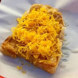 ขนมปังปิ้งเนยสด + ฝอยทอง + คาราเมล