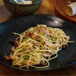 Pasta Olio Chili Bacon