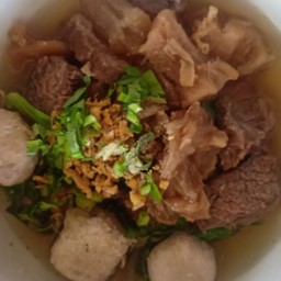 ก๋วยเตี๋ยวโกเด้ง ชัยพรวิถี 15