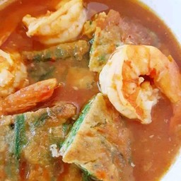 แกงส้มผักรวมกุ้ง