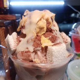 ปังเย็น โอวัลติน ภูเขาไฟ