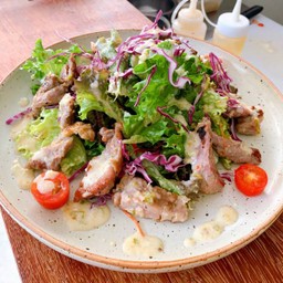 Grilled Pork Spicy Salad
