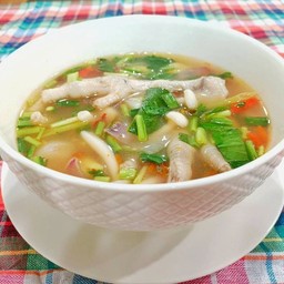 ต้มยำตีนไก่ (ซุปเปอร์ขาไก่)