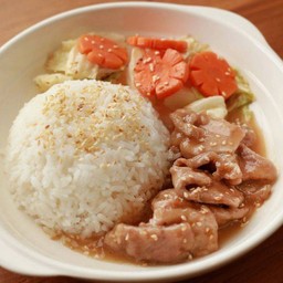 ข้าวหน้าหมูน้ำมันงา