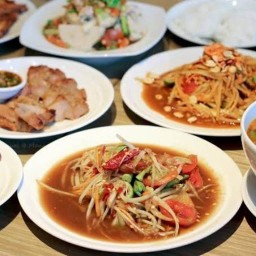 ลาบสุรินทร์ สาขา 1 คลองสาม