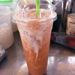 เต้าหู้ชาไทย(นมสด)เย็นใส่แก้ว