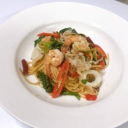 สปาเก็ตตีเผัดฉ่า