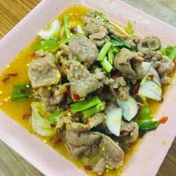 ยำเนื้อน่องลาย