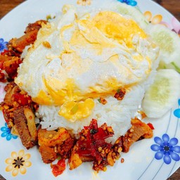 คั่วพริกเกลือราดข้าว