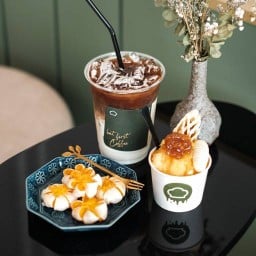 DEAR IRIN : Home Pastries & Cafe HQ