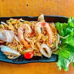 ยำมาม่าทะเล