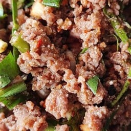 ลาบปาก  พัทยา ตลาดรัตนากร เทพประสิทธิ์