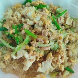 ข้าวผัดวุ้นเส้นใส่ไข่ หมูสับ
