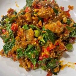 หมูป่าผัดเผ็ด