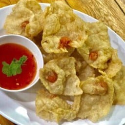 เกี้ยวปลาทอด