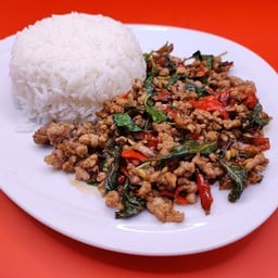 กะเพราหมูสับ