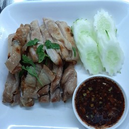 Grilled Chicken With Thai Spicy Sauce (Side Dish)