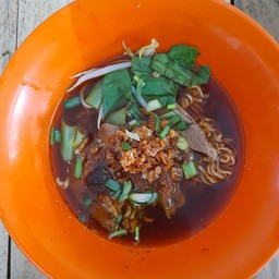 ก๋วยเตี๋ยวเป็ดพะโล้
