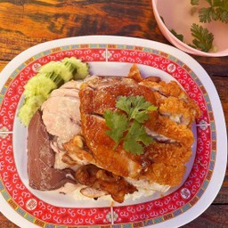 ข้าวมันไก่สามสิง